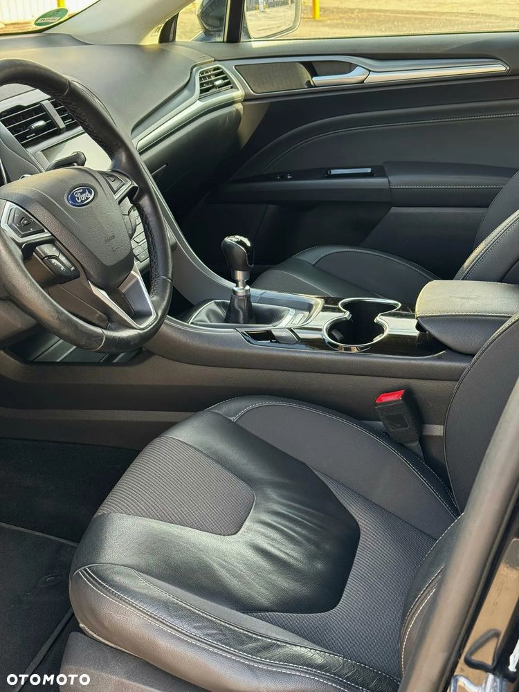 Ford Mondeo 2.0 TDCi Titanium - 21