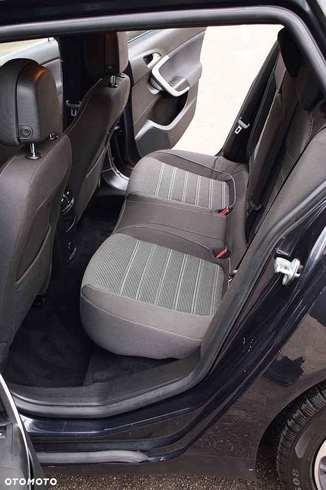 Opel Insignia 2.0 CDTI Automatik - 27