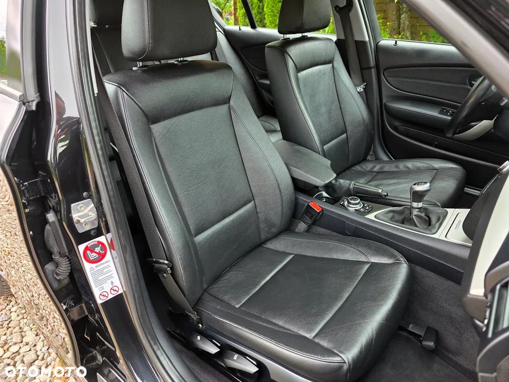 BMW Seria 1 120d DPF Edition Sport - 28