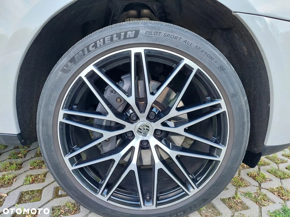 Porsche Macan - 13