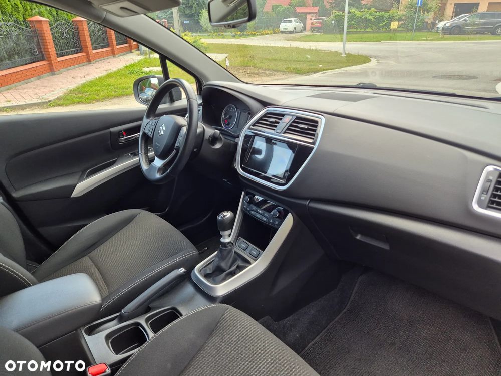 Suzuki SX4 S-Cross 1.4 SHVS Premium - 12