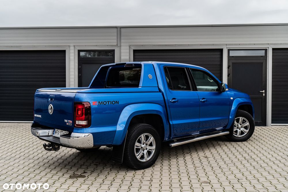 Volkswagen Amarok 3.0 V6 TDI 4Mot Aventura - 8