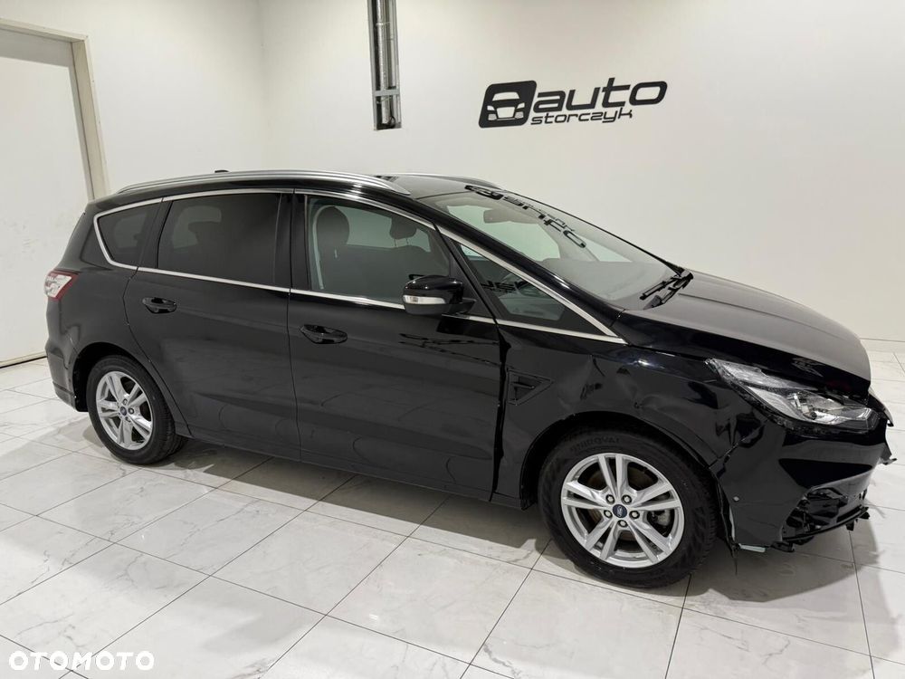 Ford S-Max - 18