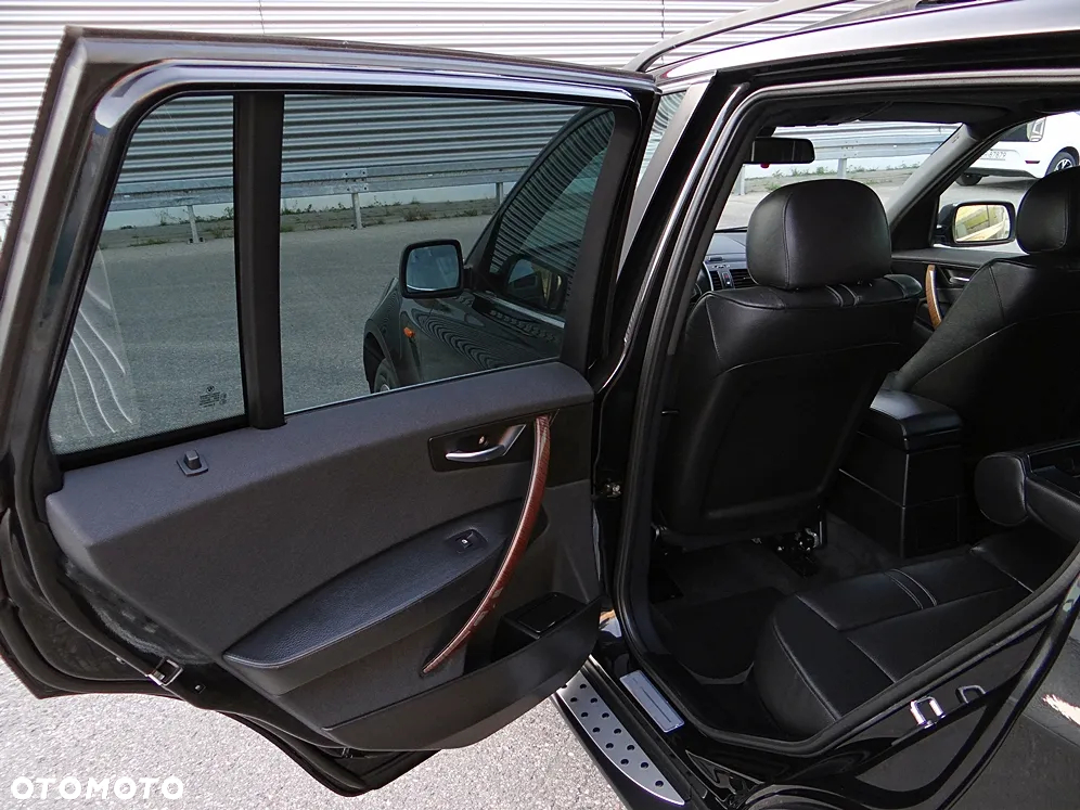 BMW X3 3.0i - 39