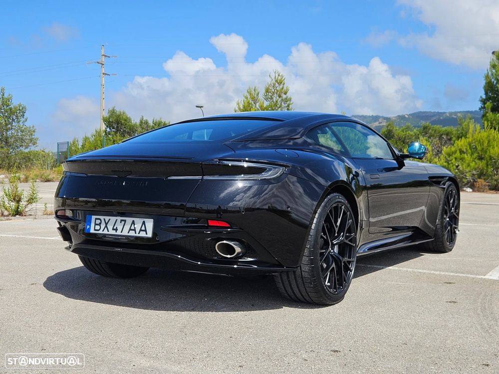 Aston Martin DB12 Coupé V8 - 6