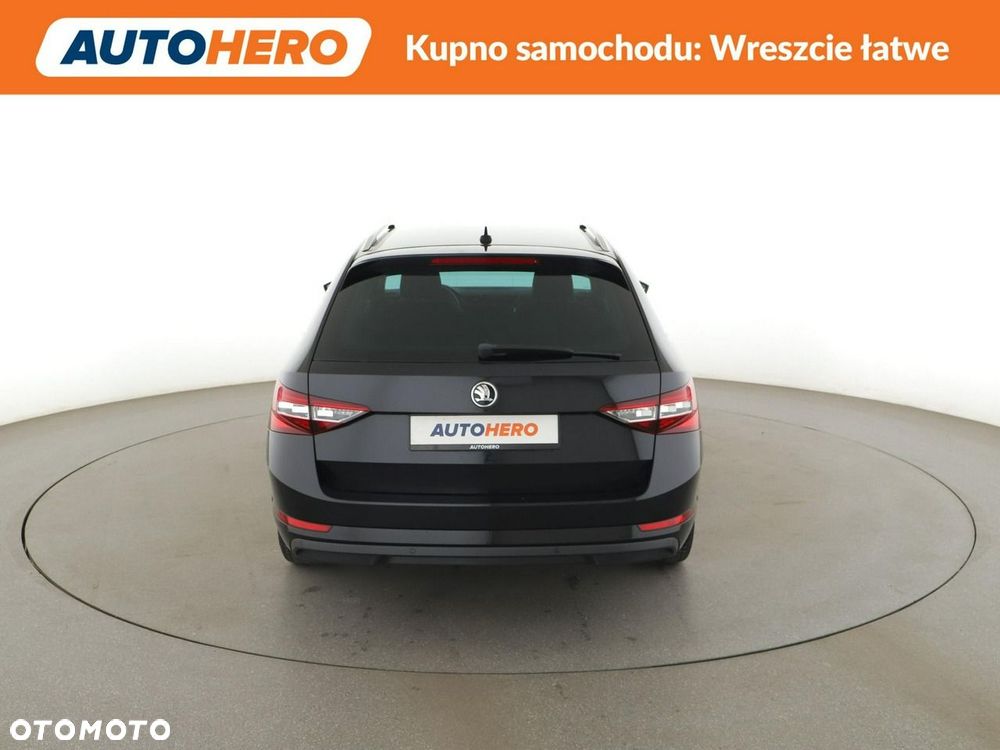 Skoda Superb 2.0 TDI SCR Style DSG - 7
