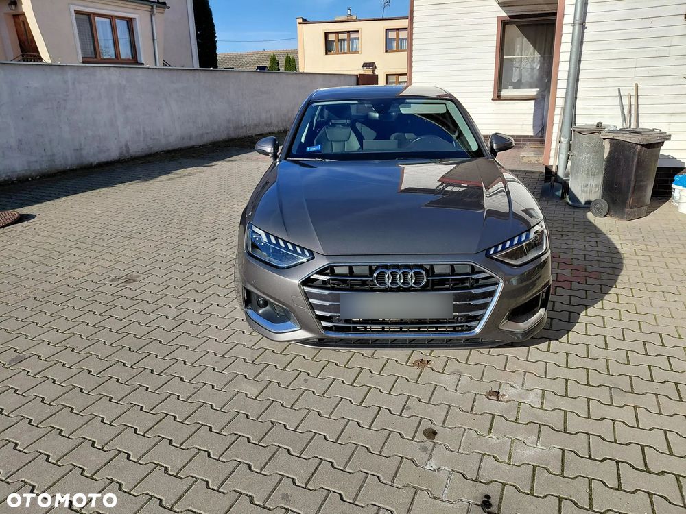 Audi A4 Limousine 35 TFSI S tronic - 1