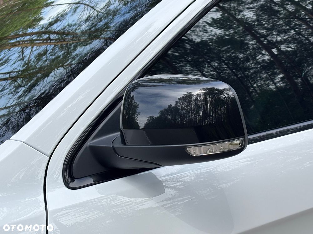 Jeep Grand Cherokee - 2