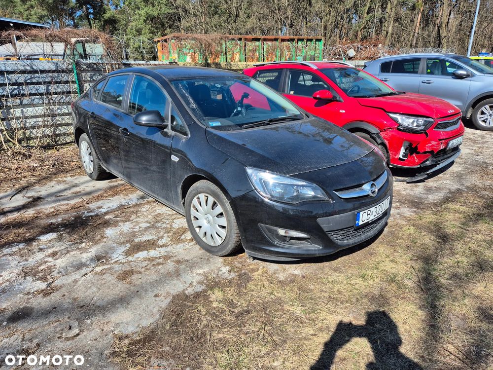 Opel Astra 1.4 T Active EU6 - 32