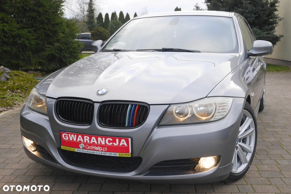 BMW Seria 3 318i - 12