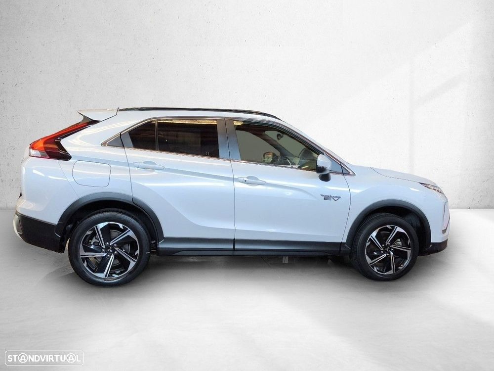 Mitsubishi Eclipse Cross - 4