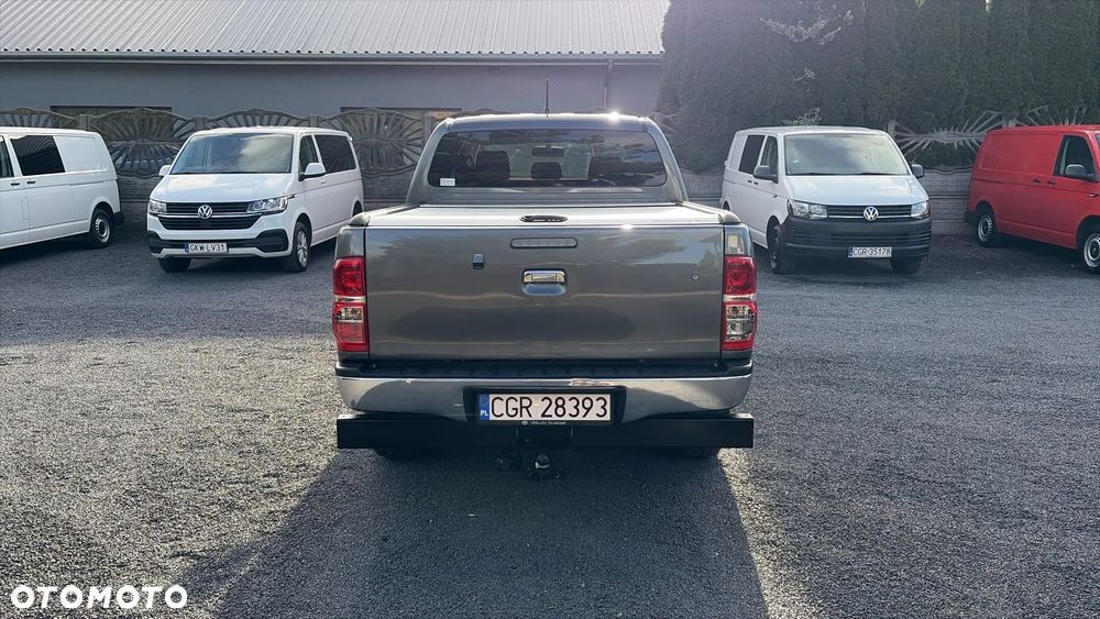 Toyota Hilux 4x4 Double Cab Life - 5