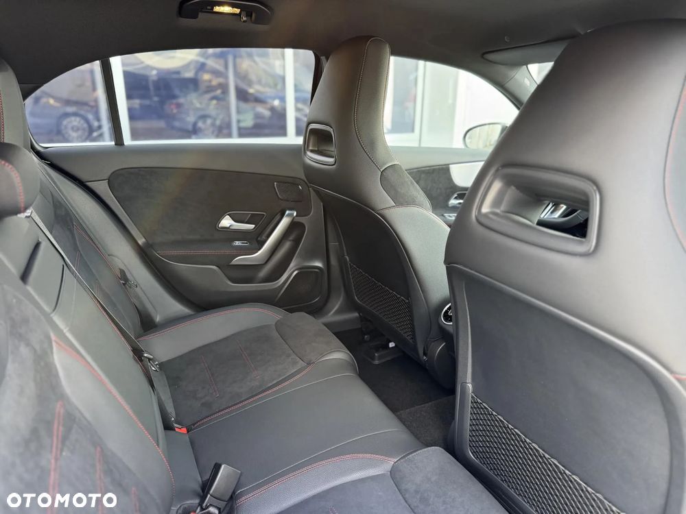 Mercedes-Benz Klasa A 200 7G-DCT Advanced AMG Line - 18