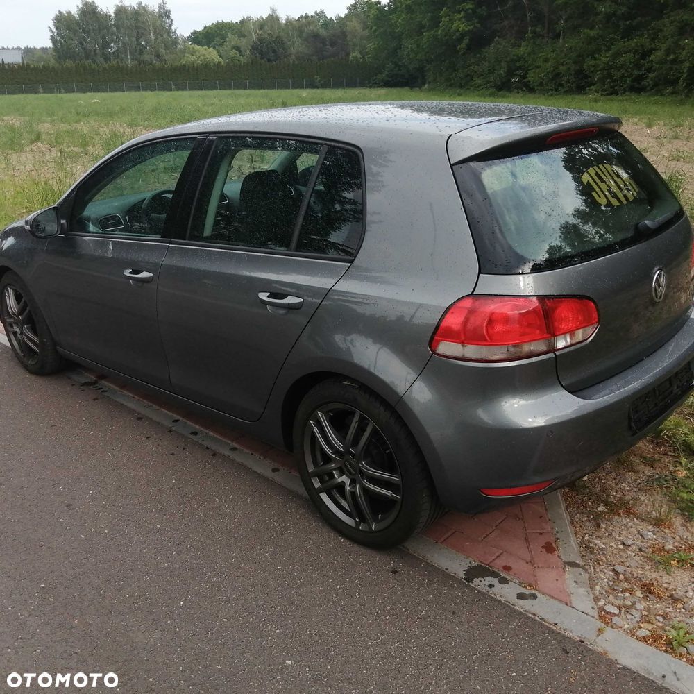 Volkswagen Golf - 4