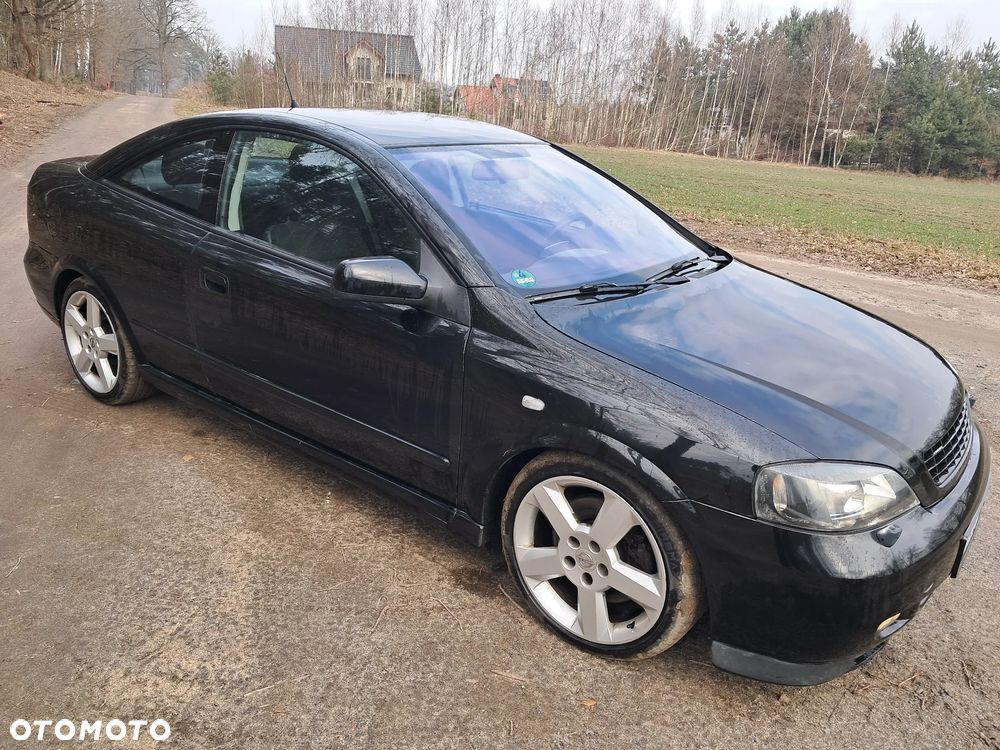Opel Astra II Coupe 2.0 T - 5