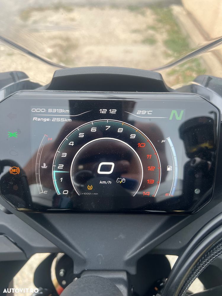 CF Moto 450 SR-S ABS - 6