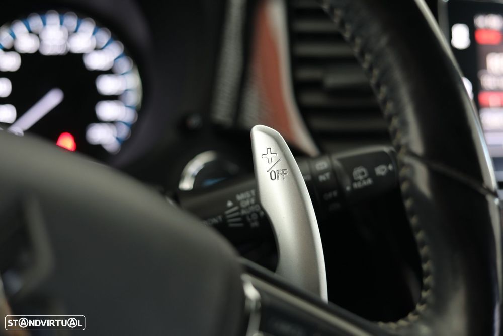 Mitsubishi Outlander 2.4 Instyle - 21