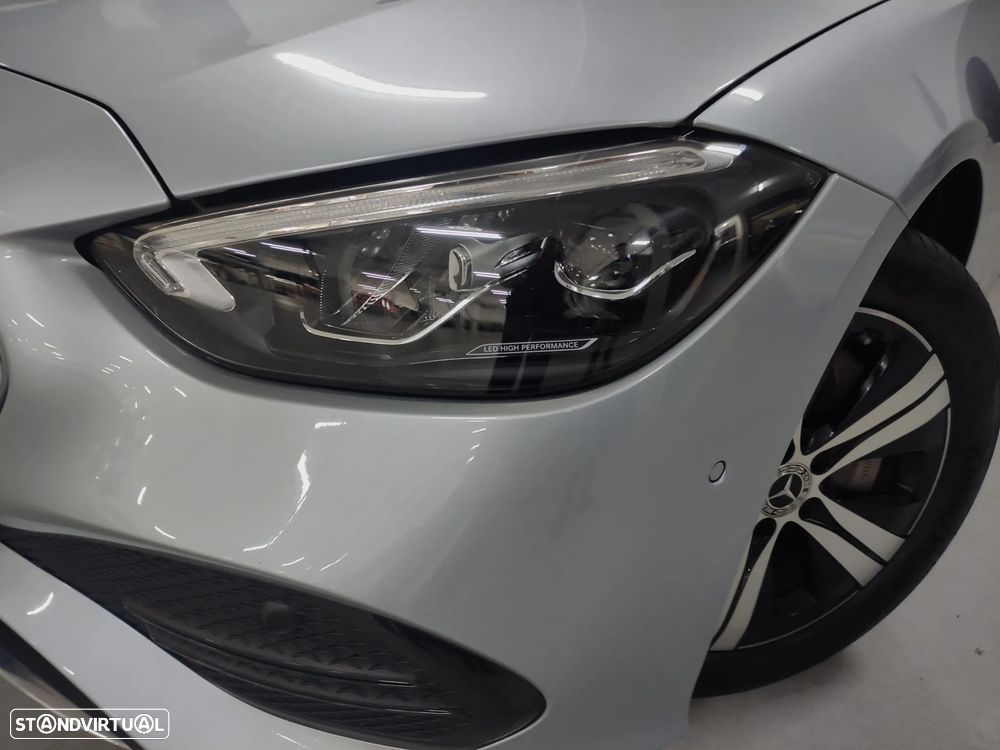 Mercedes-Benz C 300 e Avantgarde - 4