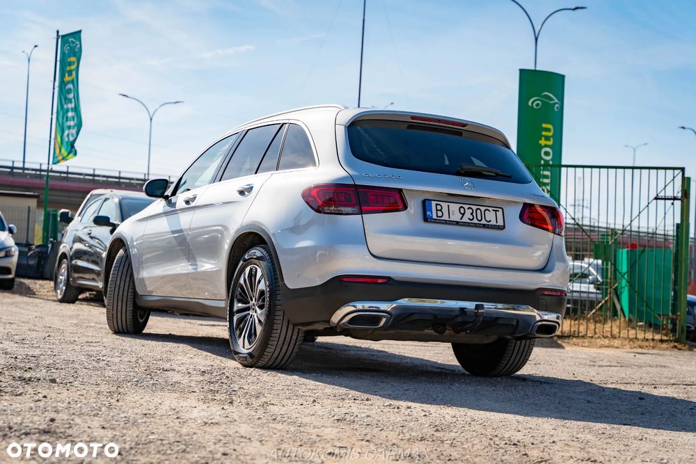 Mercedes-Benz GLC - 11