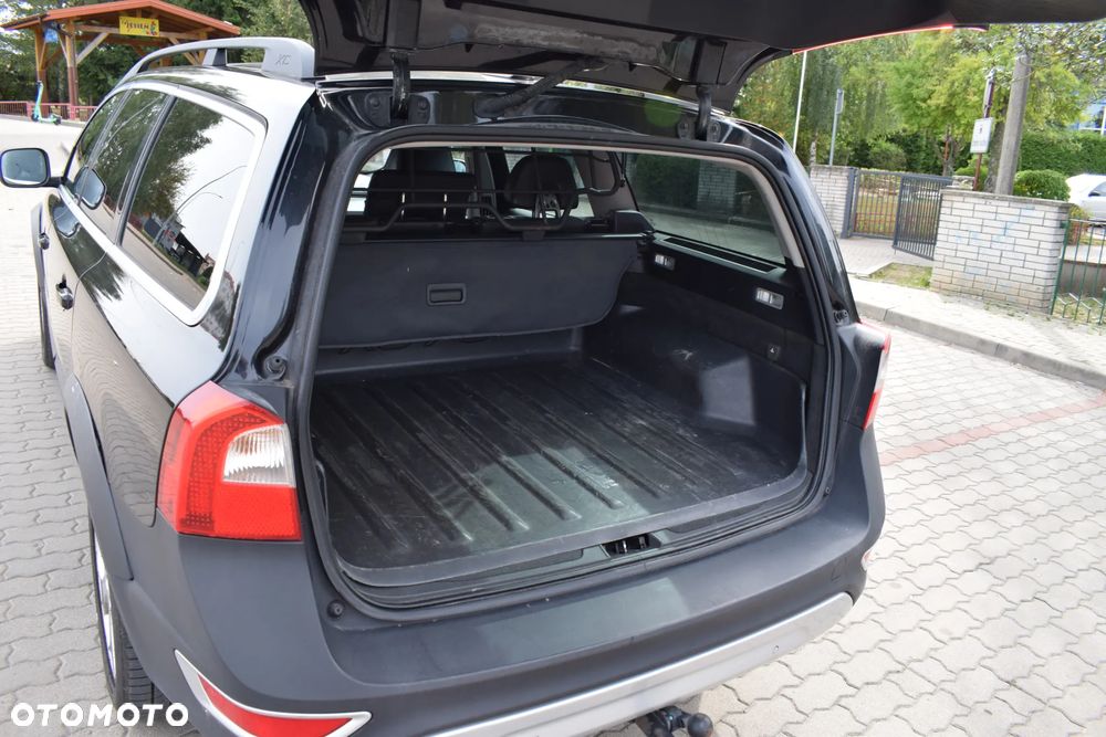 Volvo XC 70 - 8