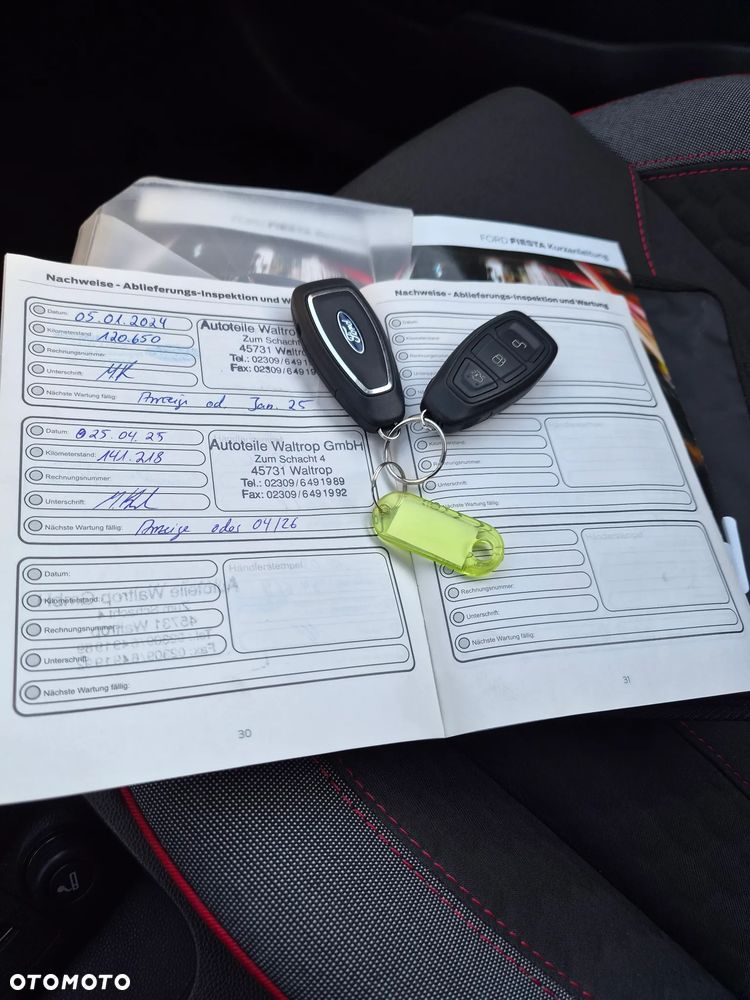 Ford Fiesta 1.0 EcoBoost S&S ST-LINE Black - 26