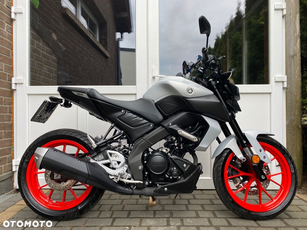 Yamaha MT - 2