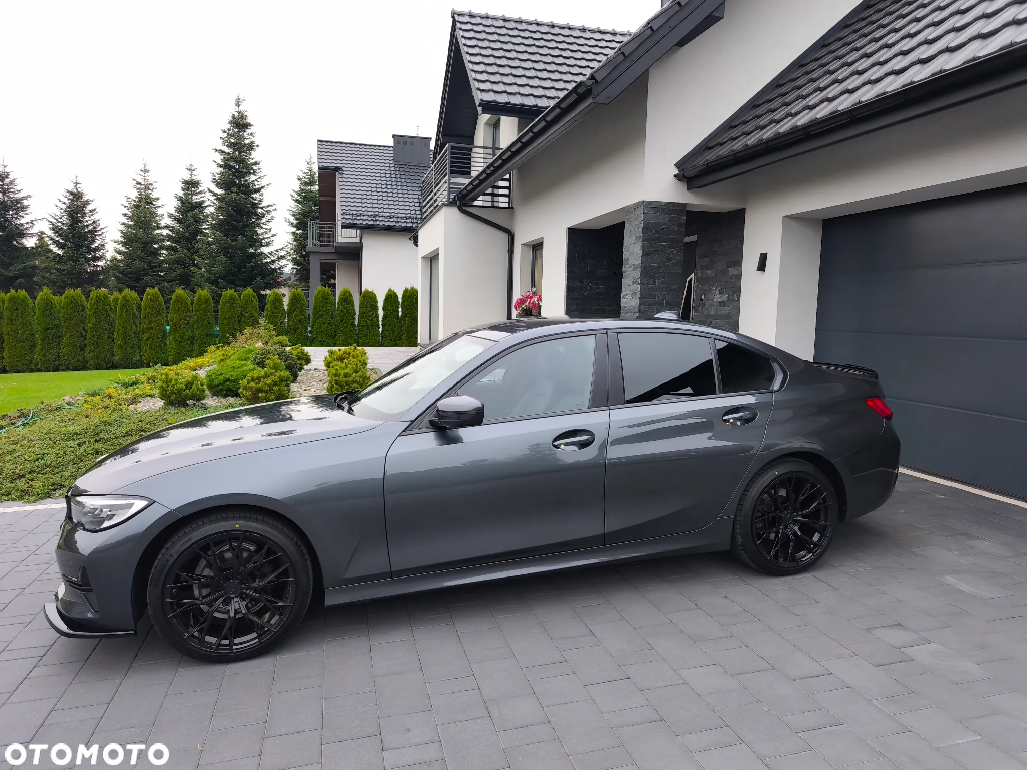 BMW Seria 3 318d Sport Line - 3