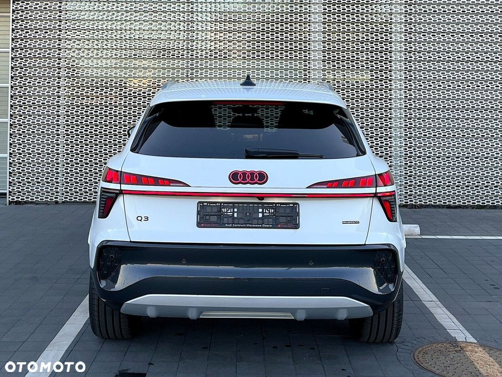 Audi Q3 - 12