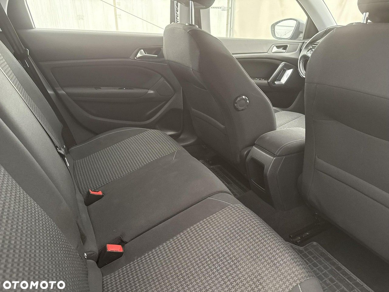 Peugeot 308 1.5 BlueHDi Active S&S - 21