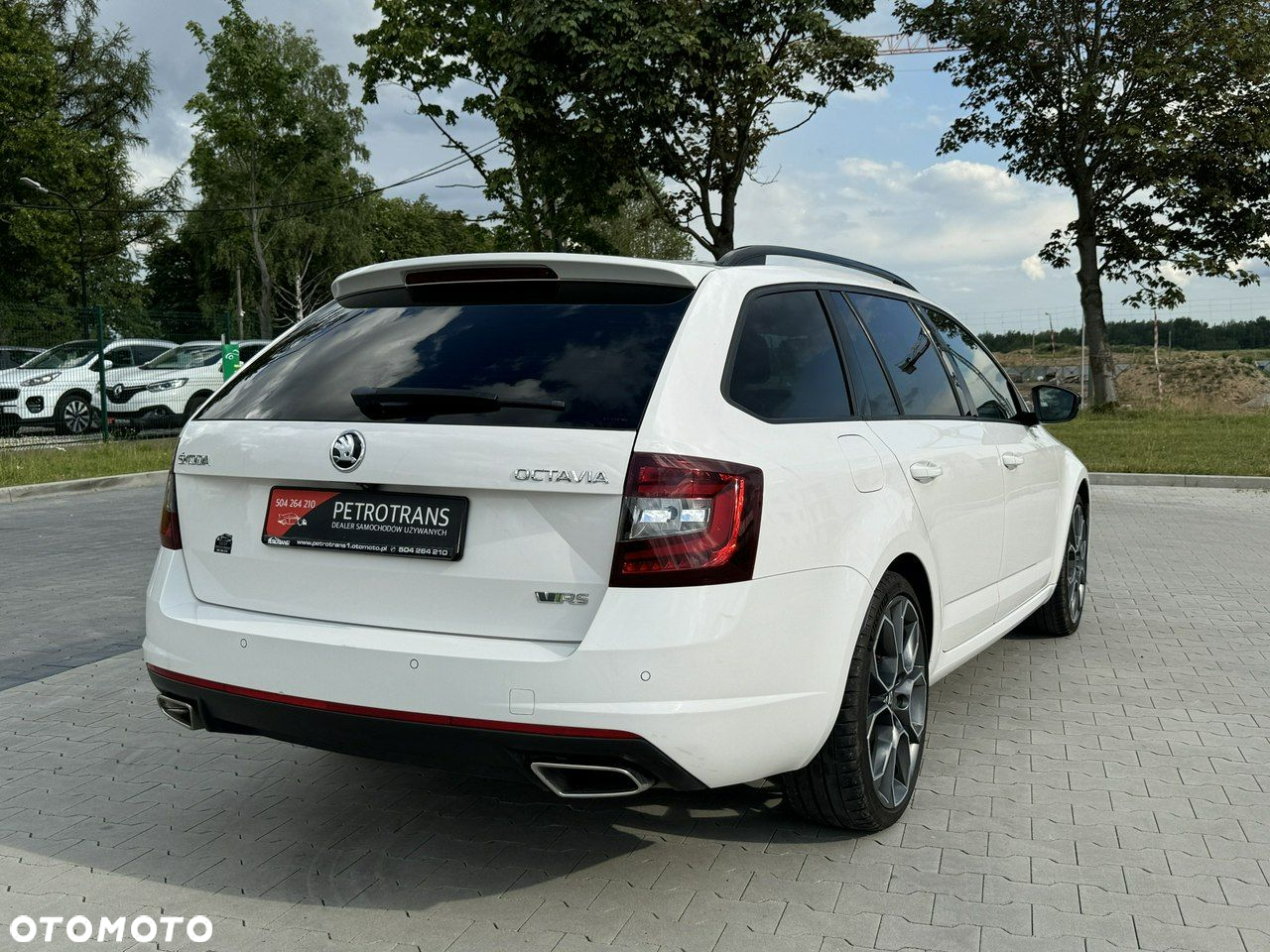 Skoda Octavia Combi 2.0 TDI DSG RS - 11