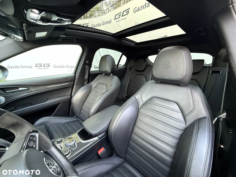 Alfa Romeo Stelvio 2.9 V6 Bi-Turbo Quadrifoglio Q4 - 12