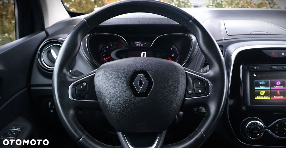 Renault Captur - 23