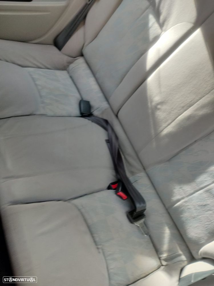 Nissan Almera 1.5 Comfort - 11