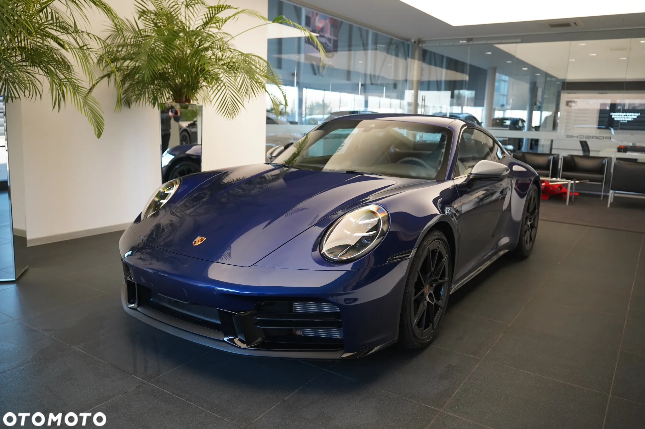 Porsche 911 Carrera T - 4
