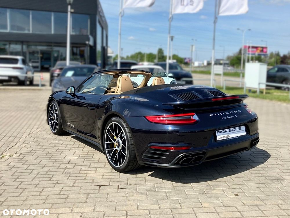 Porsche 911 - 12