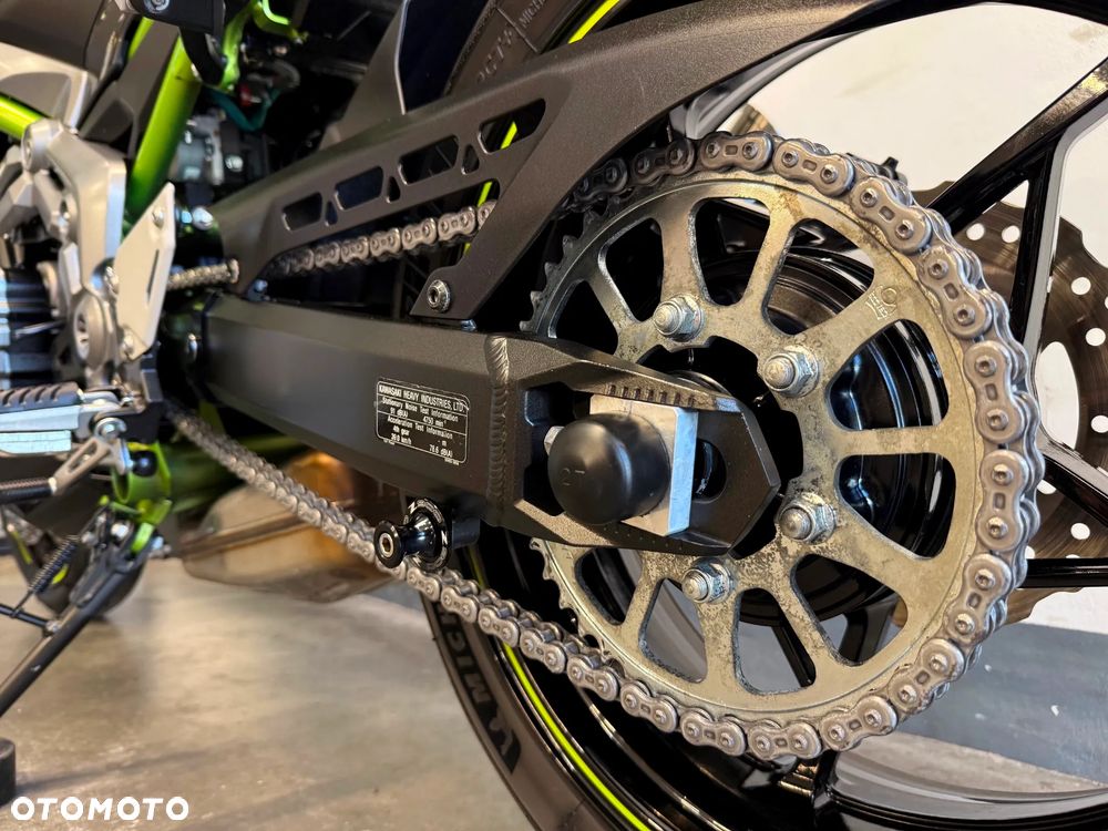 Kawasaki Z 900 - 29