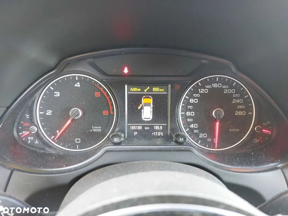 Audi Q5 2.0 TDI quattro S tronic - 9