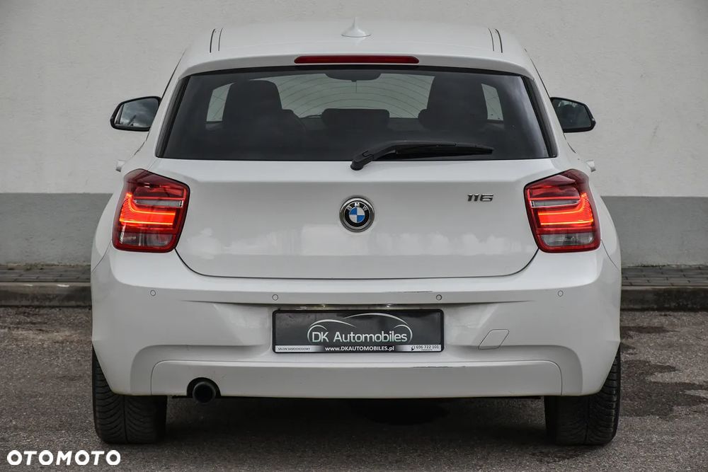 BMW Seria 1 116i - 6