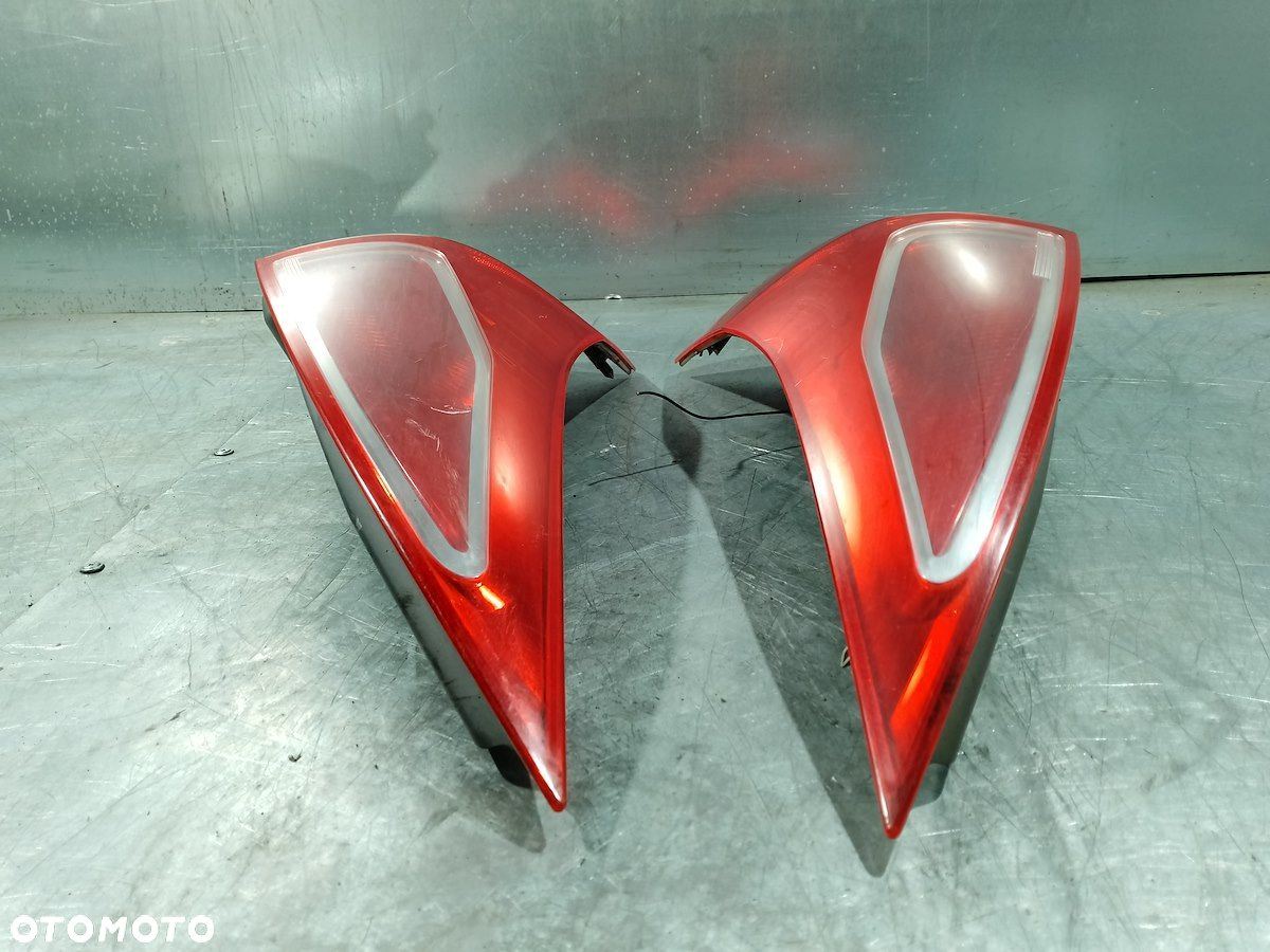 LAMPY TYŁ KOMPLET MEGANE II LIFT HATCHBACK 5  8200417349  8200417351 - 9