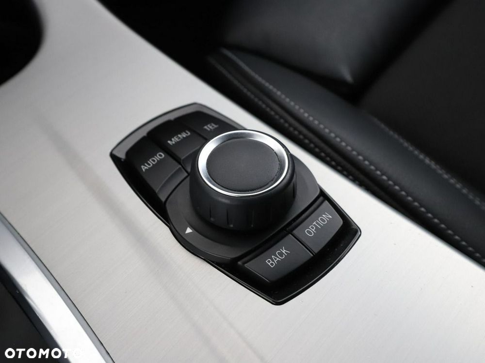 BMW X3 xDrive20d sport - 29