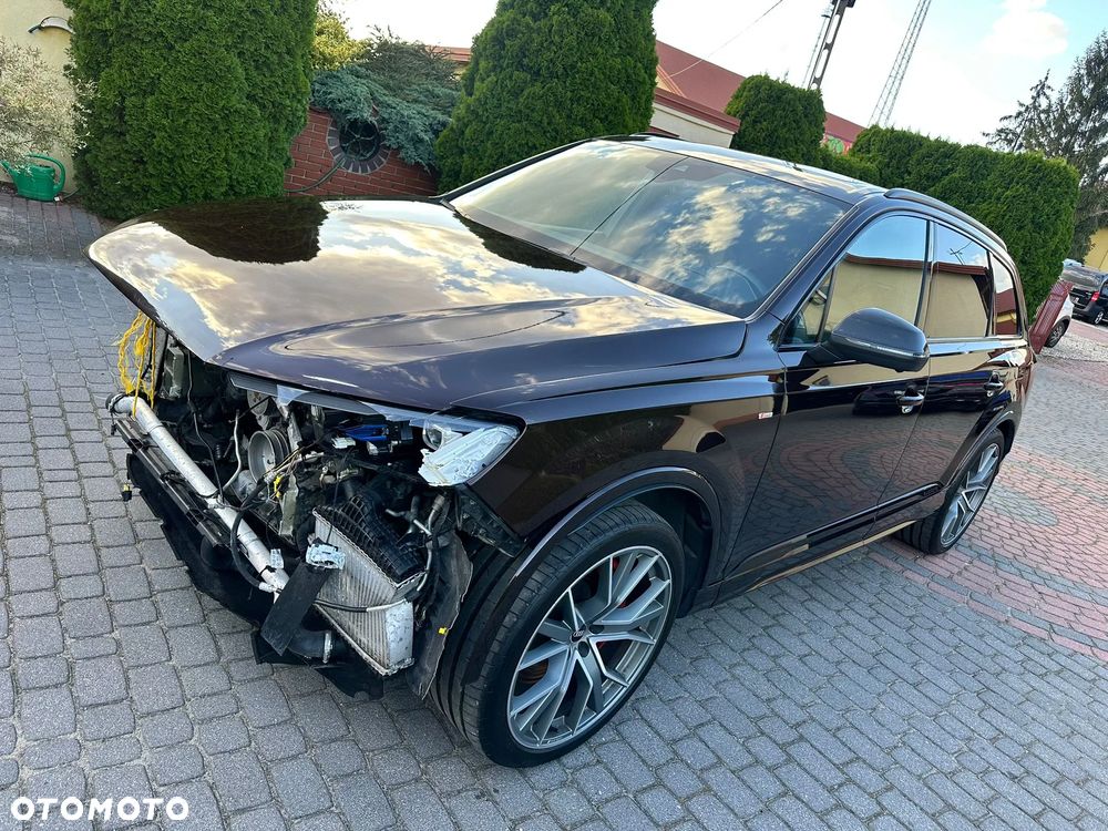 Audi Q7 60 TFSI e Quattro S Line Tiptr - 3
