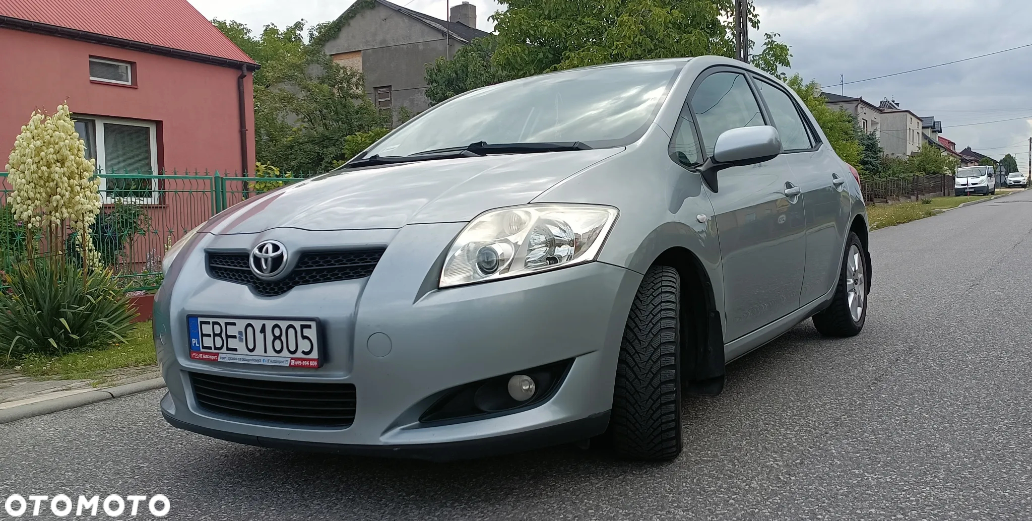Toyota Auris 1.6 VVT-i Sol - 3