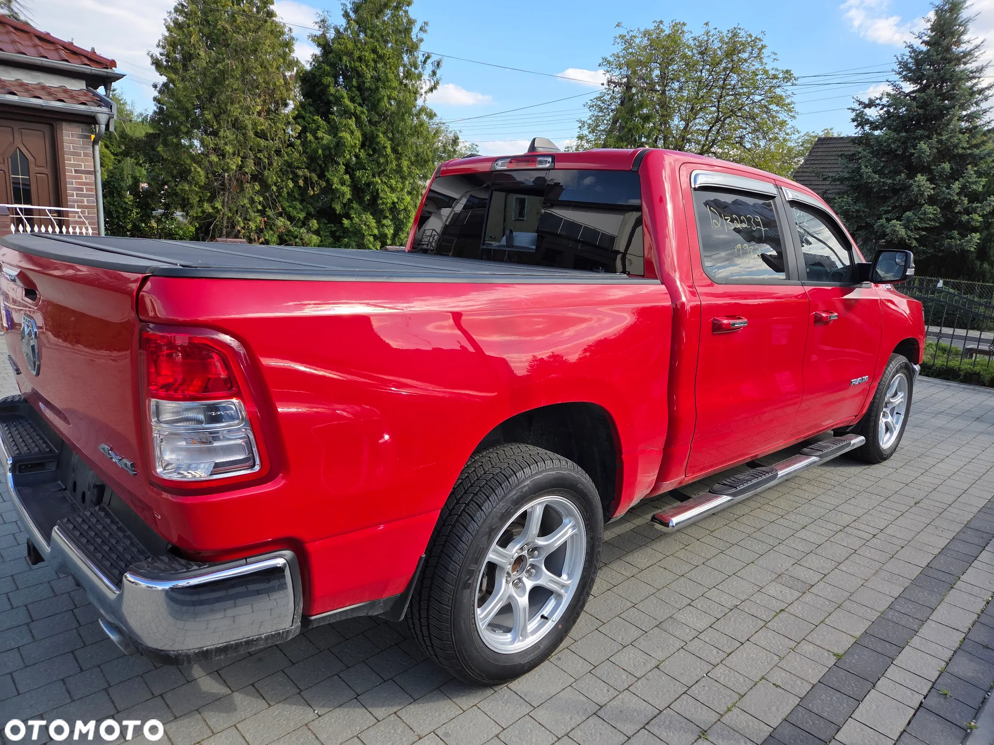 Dodge RAM 1500 5.7 4x4 - 5