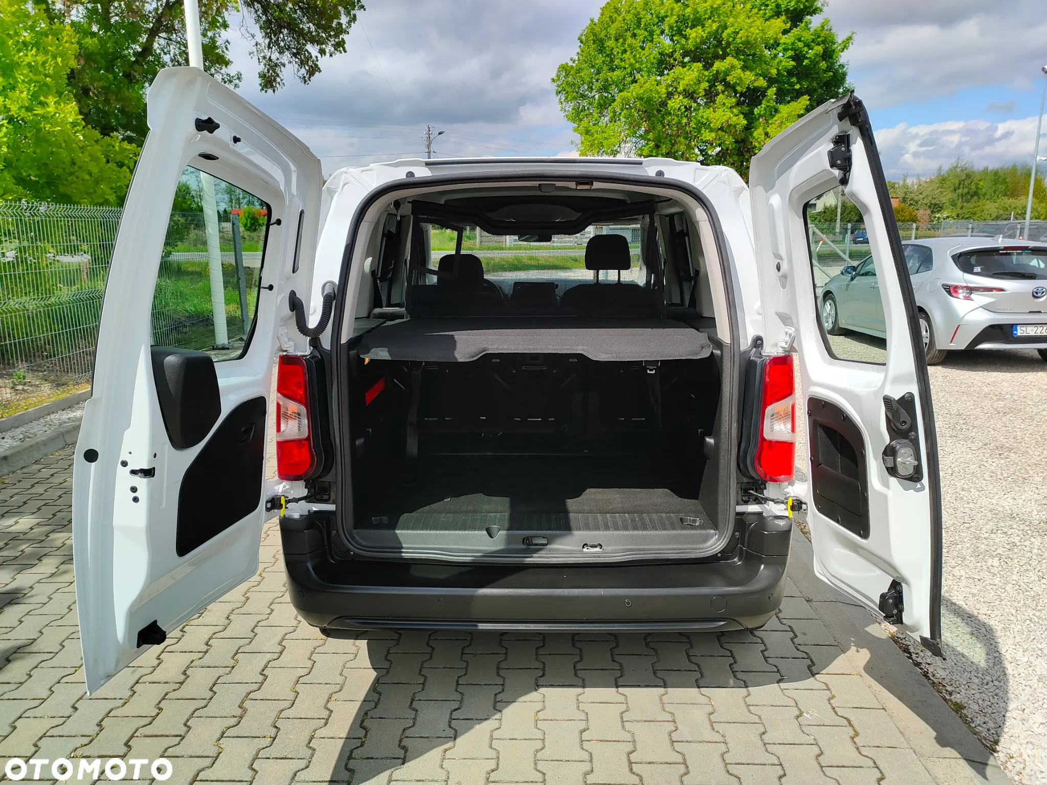 Toyota Proace City Verso 1.5 D-4D Business - 23
