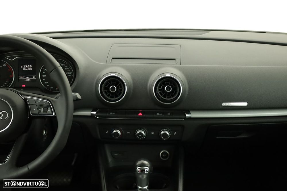 Audi A3 Sportback 30 TFSI S tronic - 9