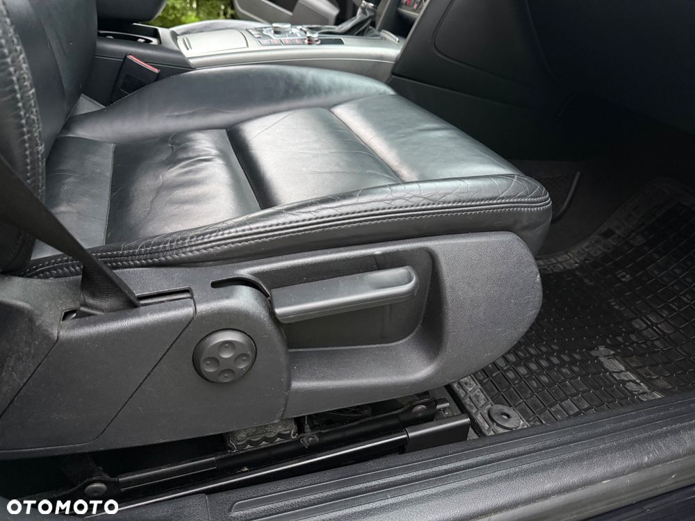 Audi A6 Avant - 14