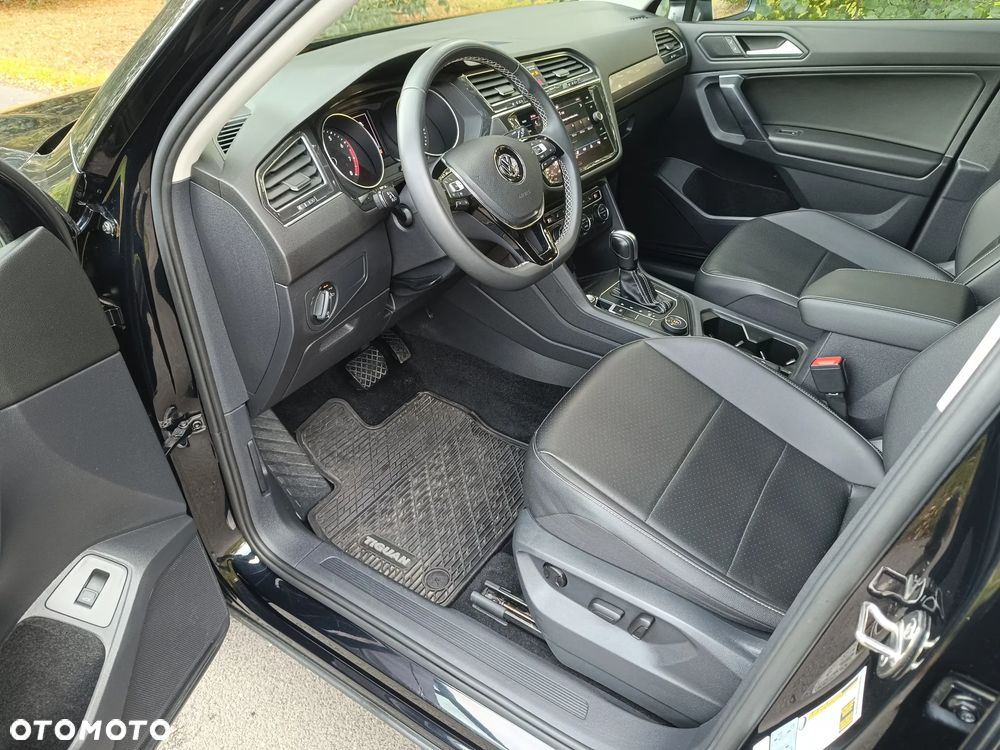 Volkswagen Tiguan Allspace - 16