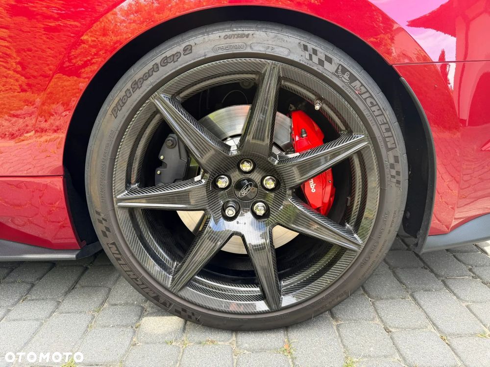 Ford Mustang - 27