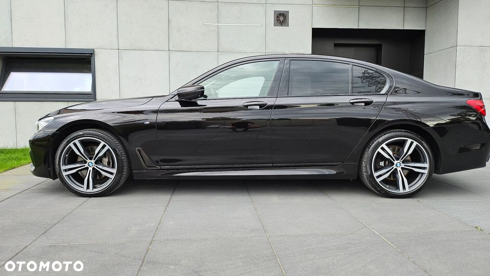 BMW Seria 7 740d xDrive - 2
