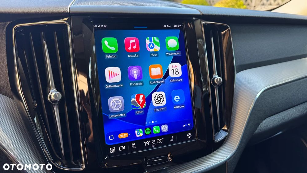 Volvo XC 60 B4 D Geartronic Momentum Pro - 29